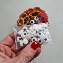 Load image into Gallery viewer, Reindeer Muffin Mix *Limited Edition*