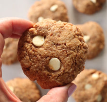 Load image into Gallery viewer, Ginger and White Chocolate Cookie Mix
